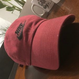 Men's Nike hat